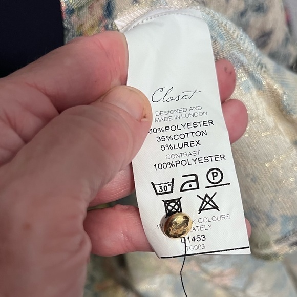 💛Closet of London,Excellent Mod Dress, Zippered Back,Gold Shimmer Throughout,6 - Picture 6 of 13